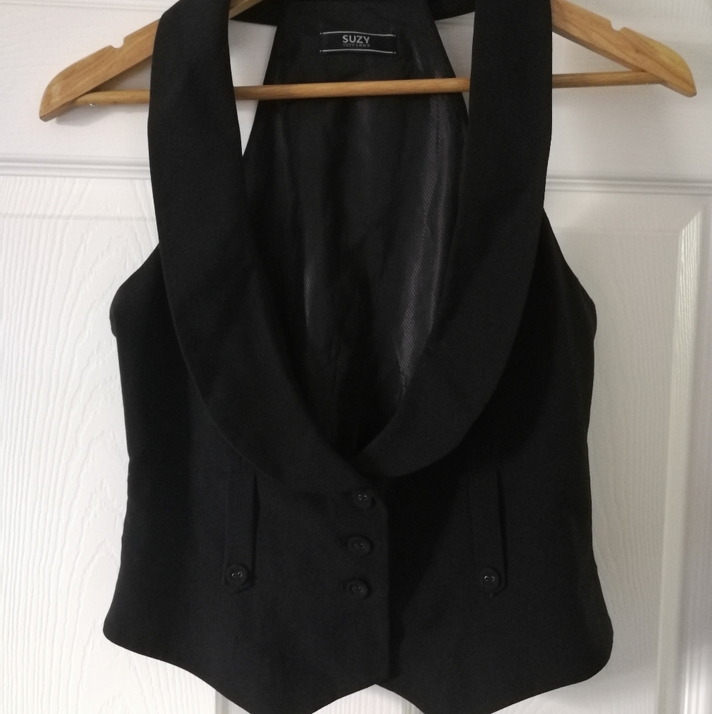 Black Button up vest
